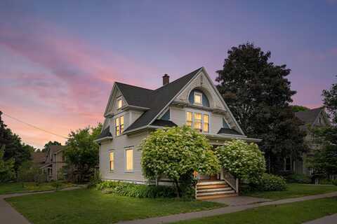 163 E Noyes Street, Berlin, WI 54923