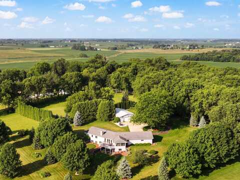 N2068 Alphorn Road, Monroe, WI 53566