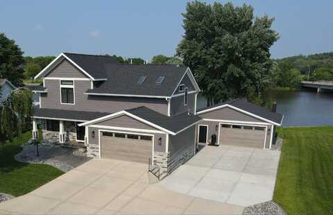 644 Windsor Terrace, Jefferson, WI 53549