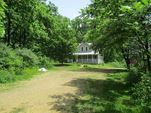 10627 Zanon Drive, Cazenovia, WI 53924