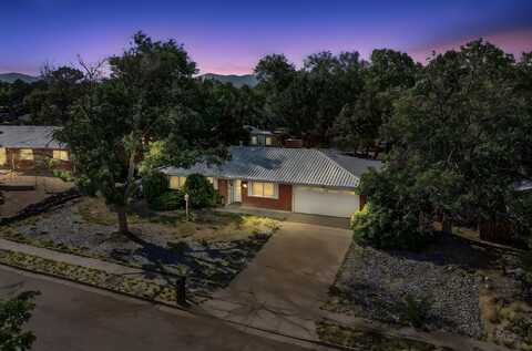 522 Rover Boulevard, White Rock, NM 87547