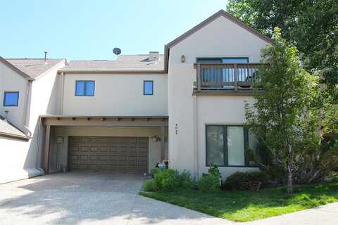 5045 Carriage House Drive, Los Alamos, NM 87544