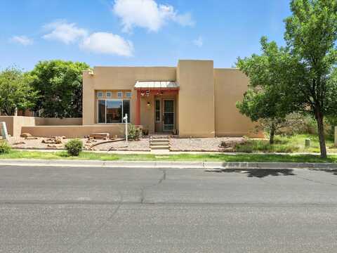 16 Coyote Pass Road, Santa Fe, NM 87508