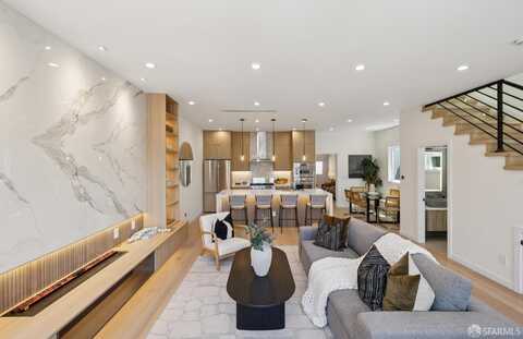 331 London Street, San Francisco, CA 94112