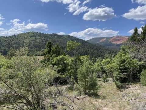 6162 W Badger Dr, Duck Creek Village, UT 84762
