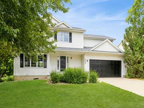 5055 Cherrywood Drive, West Des Moines, IA 50265