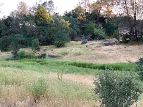 2319 Ostling Avenue, Shasta Lake, CA 96019