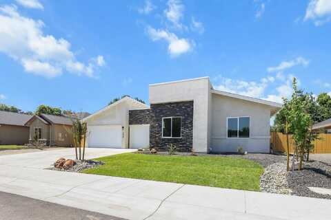 2856 River Mist Walk, Redding, CA 96001