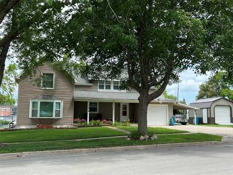109 E Jackson Street, Panora, IA 50216