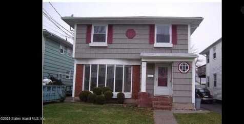 39 Thomas Street, Staten Island, NY 10306