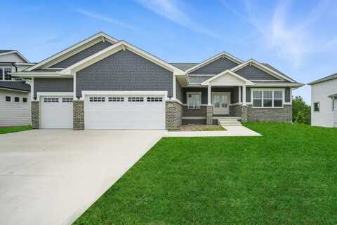120 NW Alderleaf Drive, Waukee, IA 50263