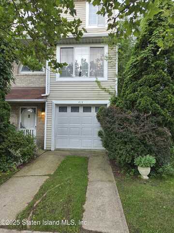 414 Wilcox Street, Staten Island, NY 10303