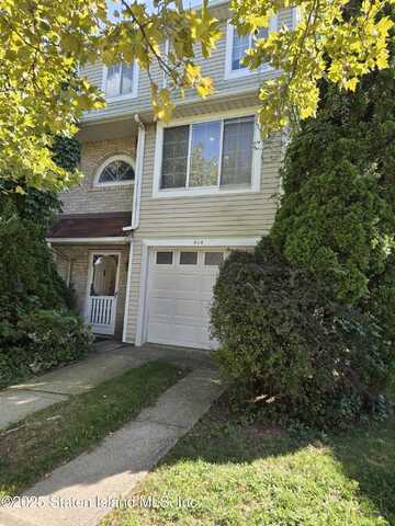 414 Wilcox Street, Staten Island, NY 10303
