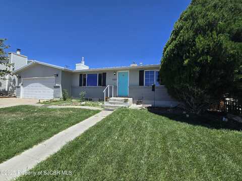 4202 WINDSOR Drive, Farmington, NM 87402