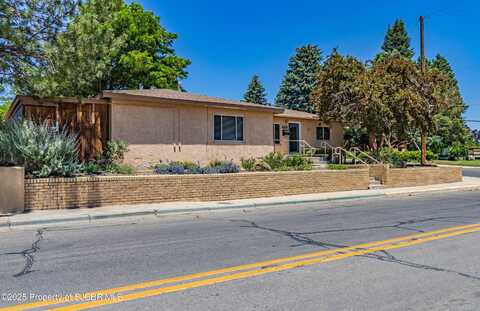 624 E COMANCHE Street, Farmington, NM 87401