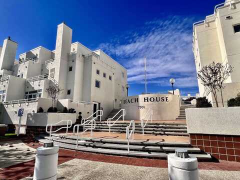 7701 Atlantic Ave, Margate City, NJ 08402