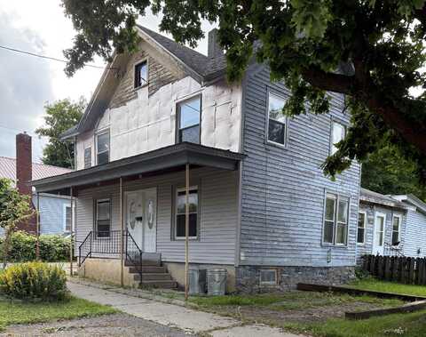 521 King, Ogdensburg, NY 13669