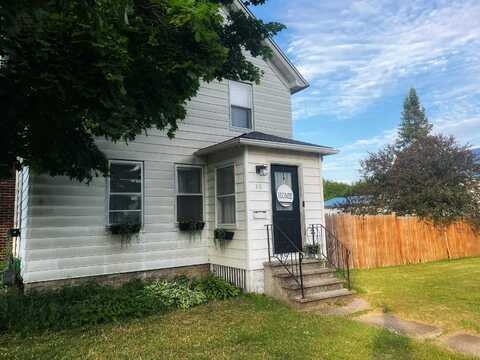 30 Beach Street, Massena, NY 13662