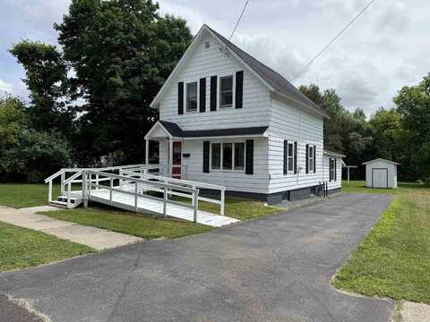 12 Pine St, Norwood, NY 13668