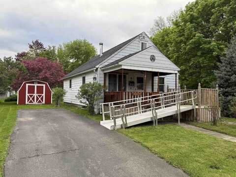 30 Douglas Rd, Massena, NY 13662