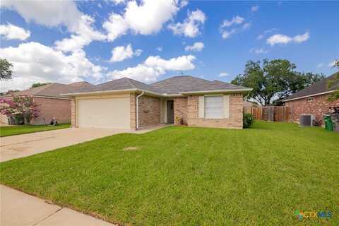 501 Appaloosa Drive, Victoria, TX 77904