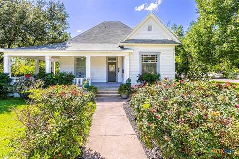 618 N Penelope Street, Belton, TX 76513