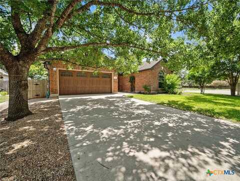 1799 Oak, New Braunfels, TX 78132