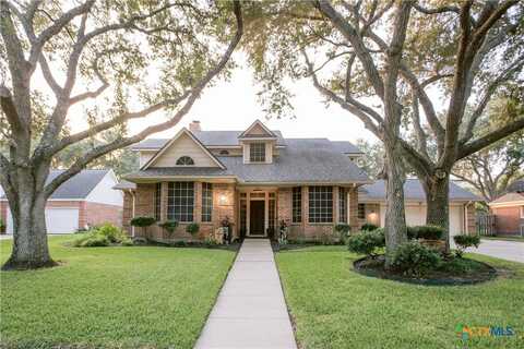 504 Masters Drive, Victoria, TX 77904
