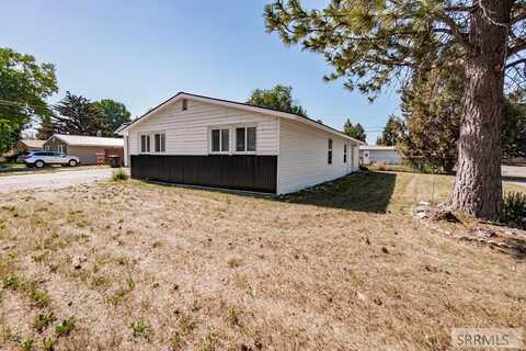 160 Tabor Avenue, Idaho Falls, ID 83401