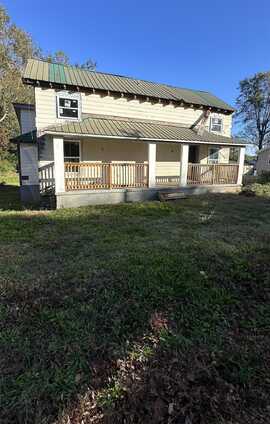 141 High Street, Converse, SC 29329