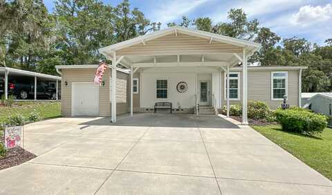 135 Magnolia Dr, Lady Lake, FL 32159