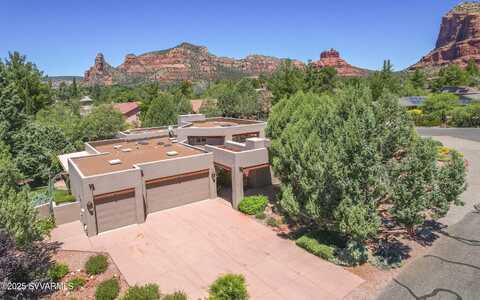 15 Broken Lance Way, Sedona, AZ 86351