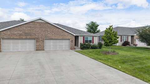 510 S NINTH Avenue, Haubstadt, IN 47639