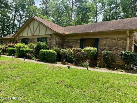 8040 Pinewood Drive, Meridian, MS 39305