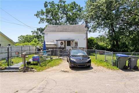 10 Sacramento Street, Providence, RI 02909