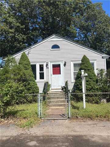 75 Northup Street, Warwick, RI 02889
