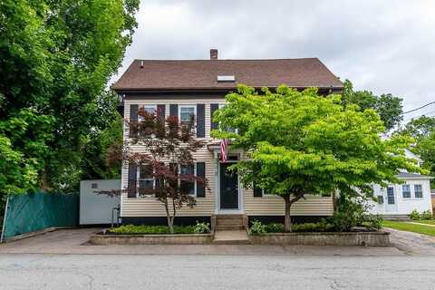 15 North Street, Warwick, RI 02886