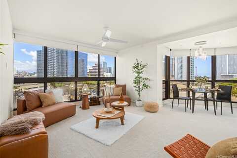 600 Queen Street 612, Honolulu, HI 96813