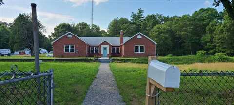 945 Danielson Pike, Scituate, RI 02857
