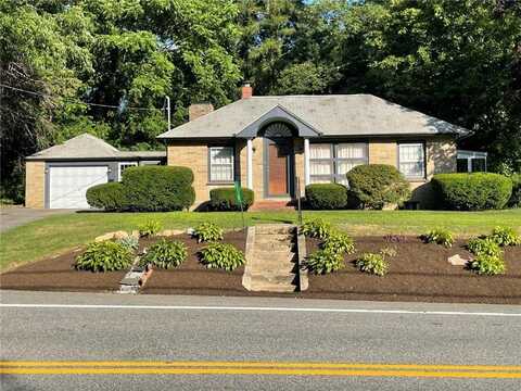 318 Saint Paul Street, North Smithfield, RI 02896
