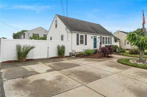 32 Waterman Avenue, Johnston, RI 02919