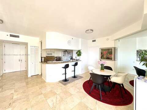 808 Brickell Key Dr 1103, Miami, FL 33131