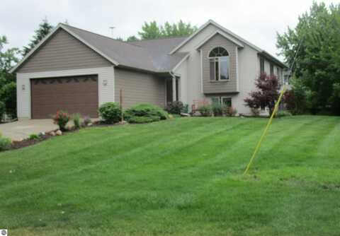 4170 Riverview Drive, Alma, MI 48801