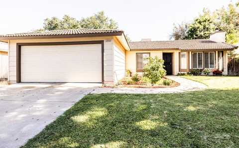 5263 Griffith Way W, Fresno, CA 93722