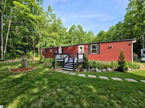 7592 Larkspur Drive, Mancelona, MI 49659