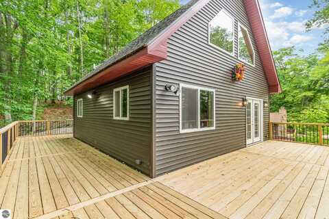 5169 Lake Street, Glennie, MI 48737
