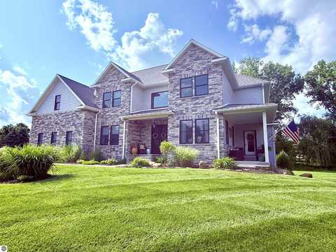 777 Stoneridge Drive, Mount Pleasant, MI 48858