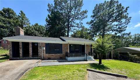 7605 Jennings Lane, Fayetteville, NC 28303