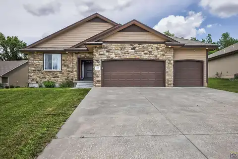 4432 SW Brandywine LN, Topeka, KS 66610