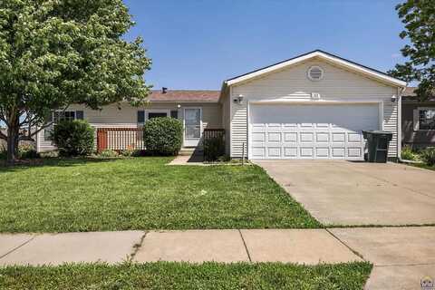 212 SE 44th Pkwy, Topeka, KS 66609